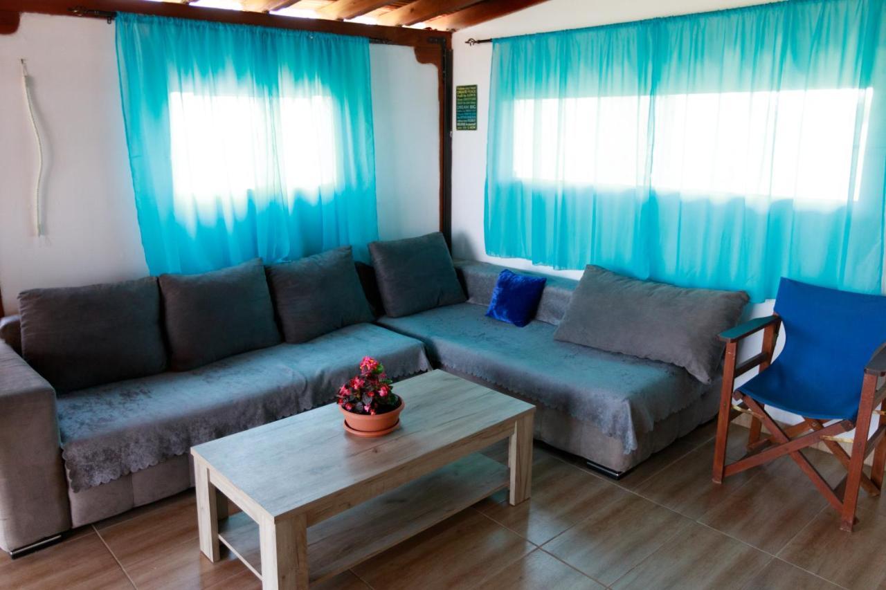 Apartamento Seas The Moment Nea Kallikrateia Exterior foto