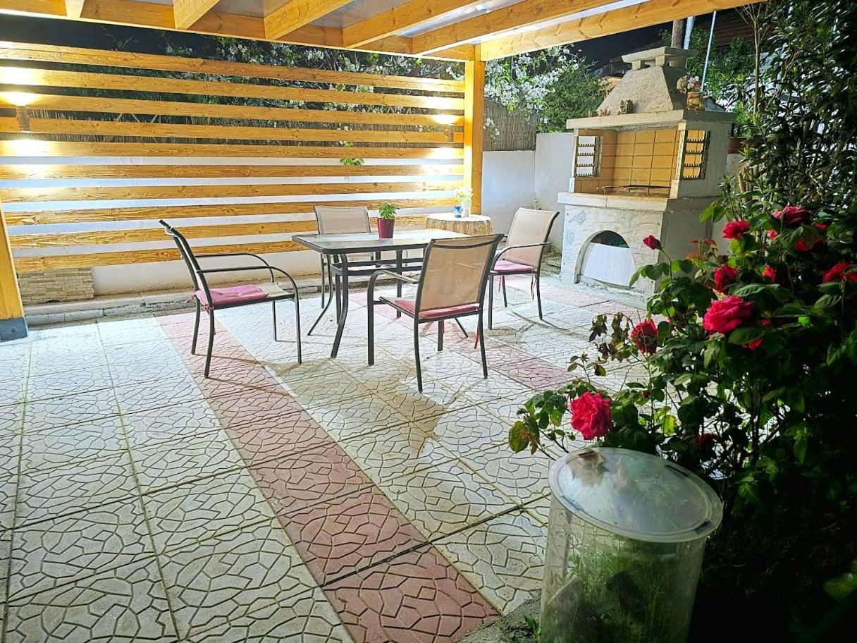Apartamento Seas The Moment Nea Kallikrateia Exterior foto
